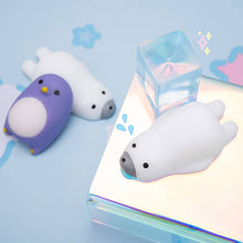 Load image into Gallery viewer, Gummy Polar Plunge Sensory Toy