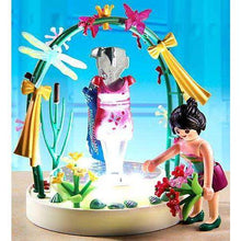 Load image into Gallery viewer, Playmobil City Life Clothing Display Shopping Mall Accessory (5489)
